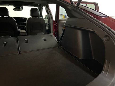 Used 2025 Buick Envista Avenir FWD image 16