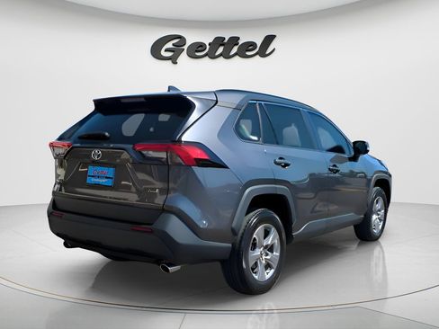 Used 2023 Toyota RAV4 XLE w/ Convenience Package FWD image 5