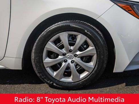 Used 2025 Toyota Corolla LE FWD image 7