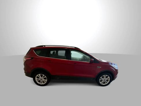 Used 2018 Ford Escape SEL image 9