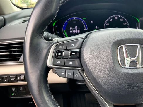 Used 2021 Honda Accord Touring image 24