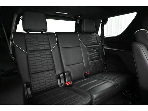 Used 2023 Cadillac Escalade Sport Platinum w/ LPO, ONYX Package AWD/4WD image 27