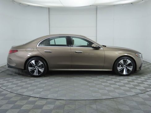 New 2026 Mercedes-Benz E 350 Sedan image 4