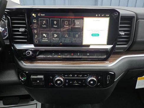 New 2026 GMC Sierra 1500 Elevation image 25