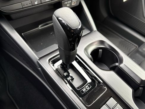 New 2026 Subaru Outback Premium image 19