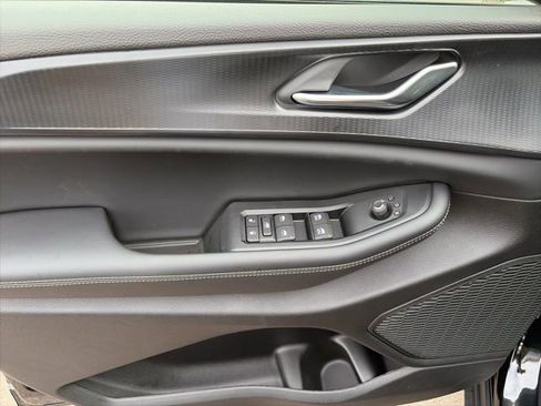 New 2025 Jeep Grand Cherokee Laredo image 20