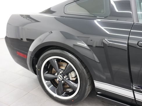 Used 2007 Ford Mustang GT Premium RWD image 25