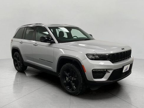 Used 2024 Jeep Grand Cherokee Limited w/ Black Appearance Package image 1