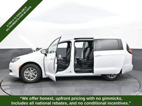 New 2026 Chrysler Voyager LX image 63