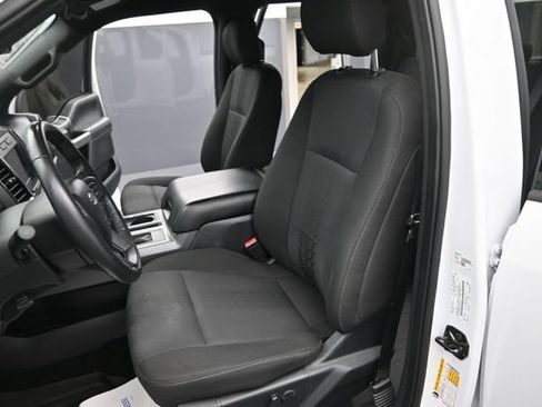 Used 2020 Ford F150 XLT w/ Equipment Group 302A Luxury AWD/4WD image 19
