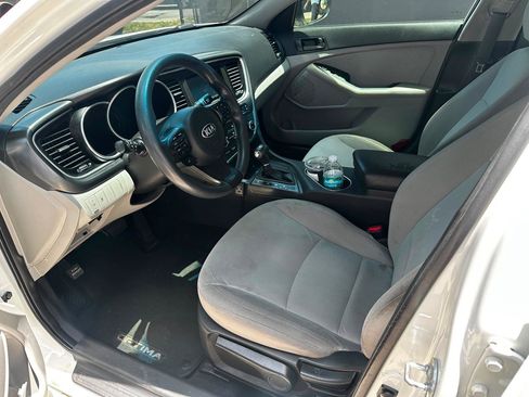 Used 2015 Kia Optima LX w/ Paint Protection Film Package FWD image 4