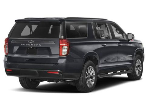 Used 2023 Chevrolet Suburban Z71 AWD/4WD image 2