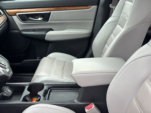 Certified 2019 Honda CR-V Touring image 24