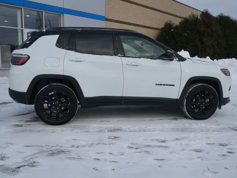 Used 2022 Jeep Compass Altitude w/ Convenience Group image 7