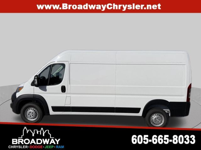 New 2026 RAM ProMaster 2500 w/ Convenience Group FWD image 4