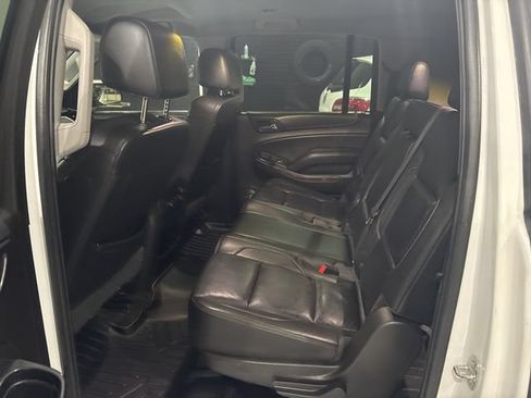 Used 2017 Chevrolet Suburban LT AWD/4WD image 27