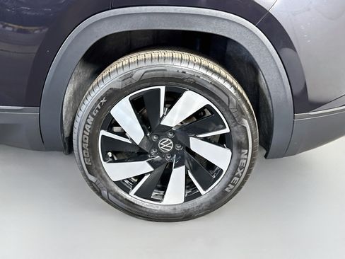 Used 2026 Volkswagen Atlas Cross Sport SE FWD image 37
