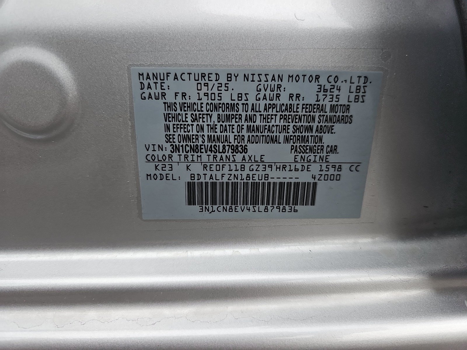 Used 2025 Nissan Versa SV w/ Trunk Package FWD image 30