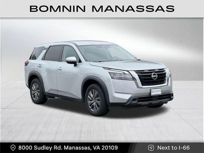 Used 2022 Nissan Pathfinder S