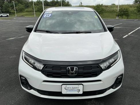Used 2025 Honda Odyssey Sport-L image 9