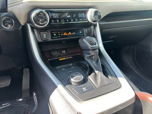 Certified 2023 Toyota RAV4 Limited AWD/4WD image 25