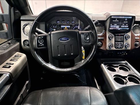 Used 2016 Ford F250 Lariat w/ Chrome Package AWD/4WD image 8