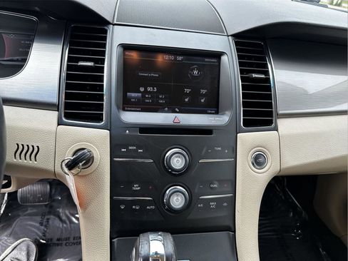 Used 2014 Ford Taurus SEL w/ Equipment Group 201A image 3