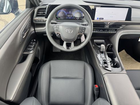 New 2026 Toyota Crown AWD/4WD image 17