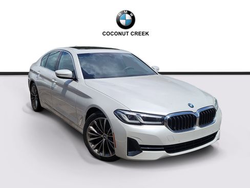 Used 2023 BMW 540i w/ Executive Package RWD image 1