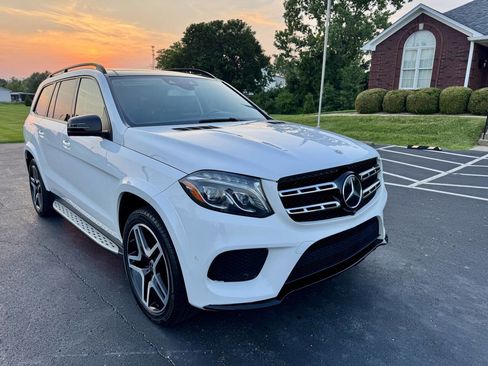 Used 2018 Mercedes-Benz GLS 550 4MATIC image 12