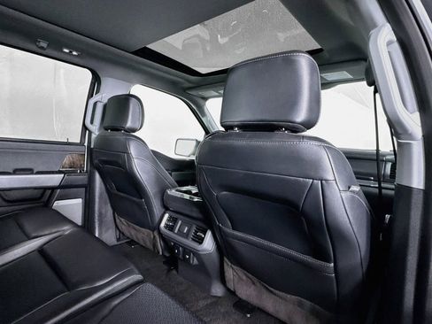 Used 2022 Ford F150 Lariat AWD/4WD image 28