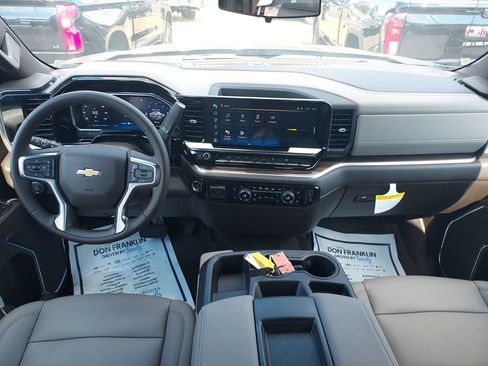New 2026 Chevrolet Silverado 1500 LT w/ All Star Edition Plus AWD/4WD image 15
