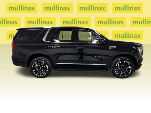 New 2026 GMC Yukon Elevation RWD image 21