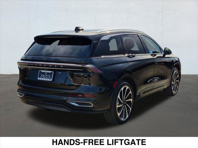 Used 2026 Lincoln Nautilus Black Label AWD/4WD image 5