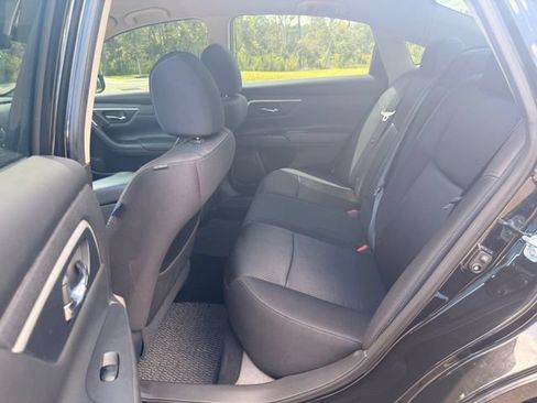 Used 2016 Nissan Altima 2.5 SR FWD image 7