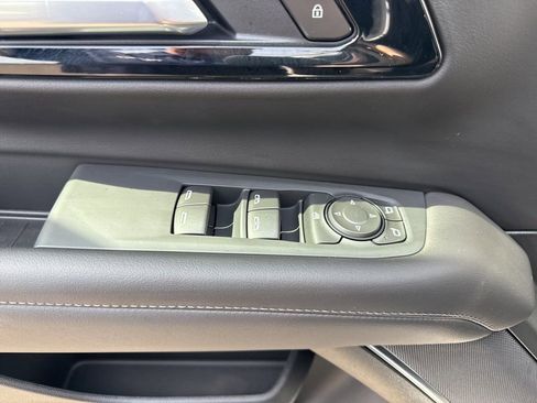 Used 2026 Chevrolet Tahoe 2WD image 27