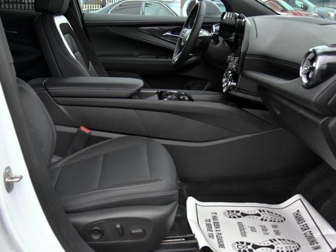 Used 2024 Chevrolet Blazer EV LT image 54