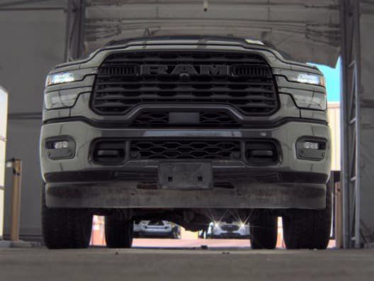 Used 2025 RAM 2500 Big Horn AWD/4WD image 3
