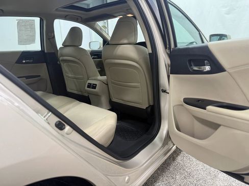 Used 2014 Honda Accord EX-L image 29