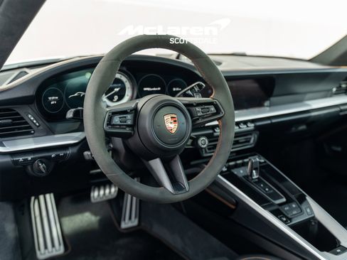 Used 2025 Porsche 911 Turbo S image 25