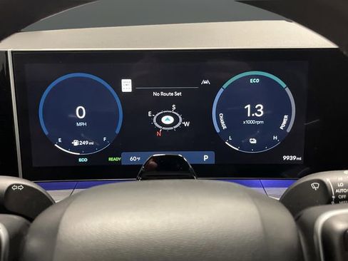 Used 2025 Hyundai Santa Fe Limited image 20