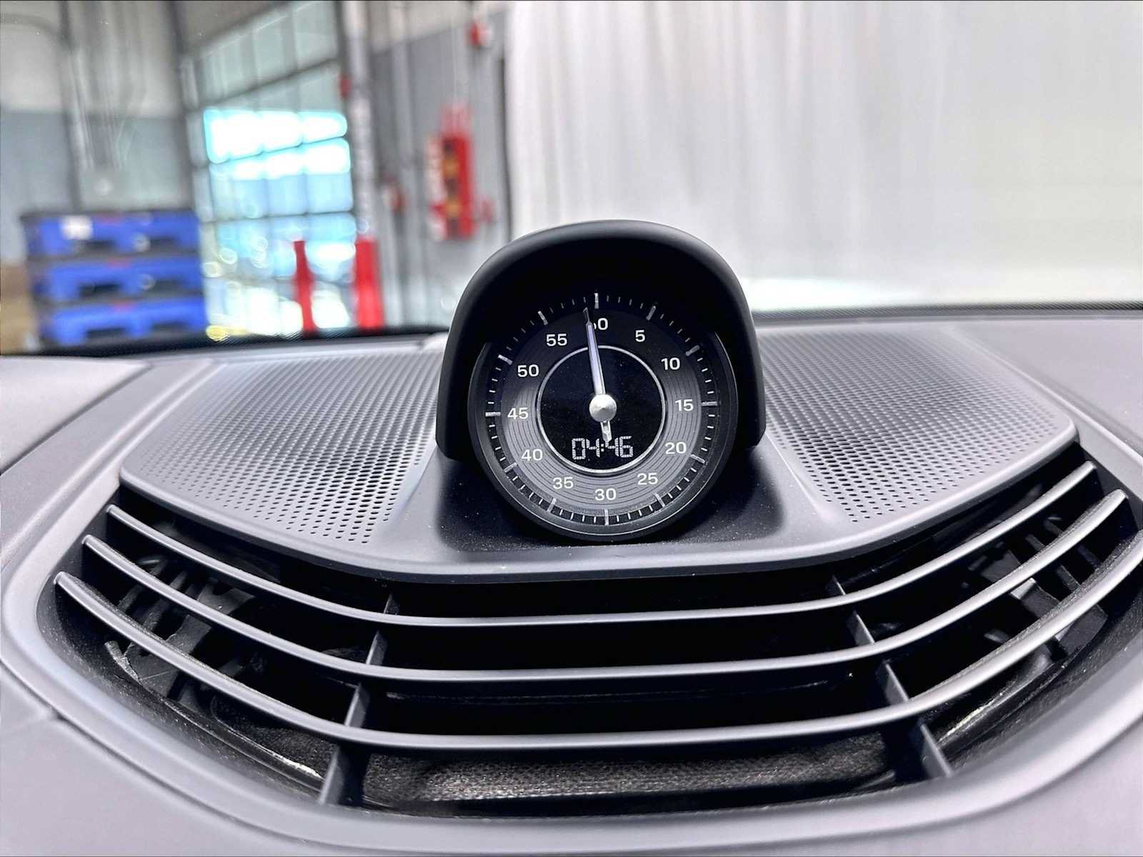 Used 2024 Porsche Taycan Turbo S AWD/4WD image 42