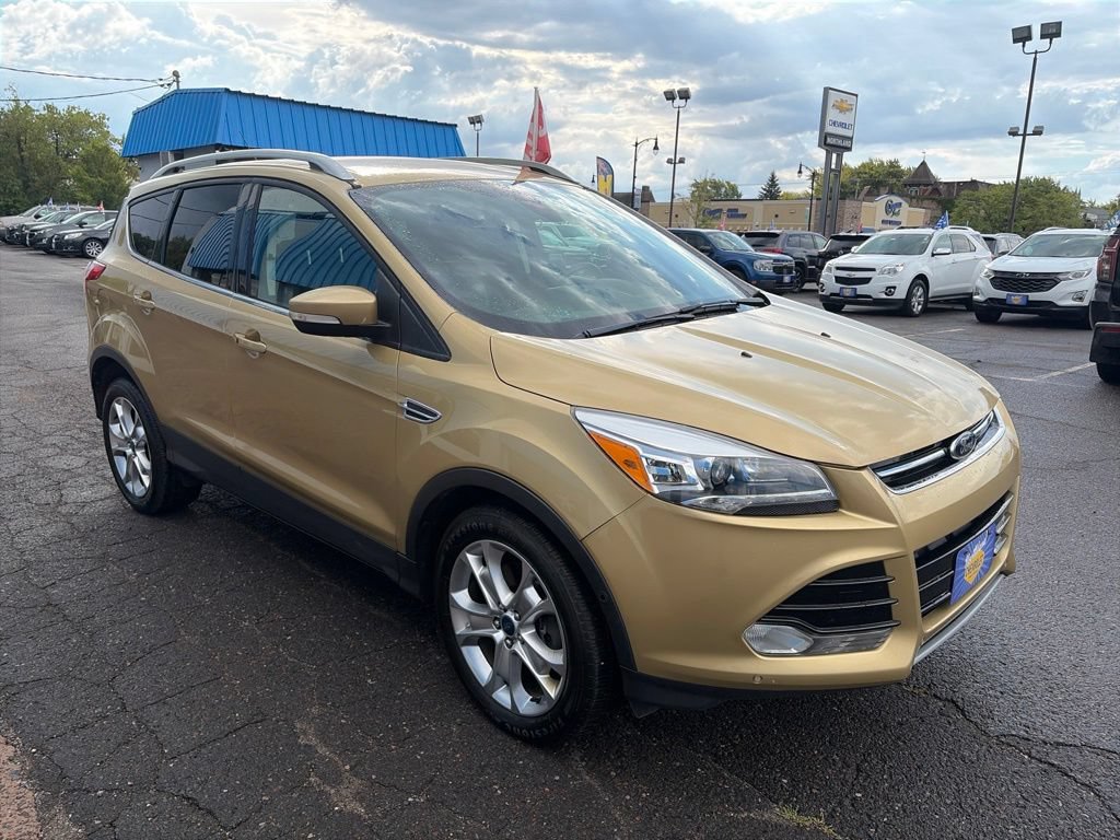 Used 2014 Ford Escape Titanium w/ Equipment Group 401A AWD/4WD image 3