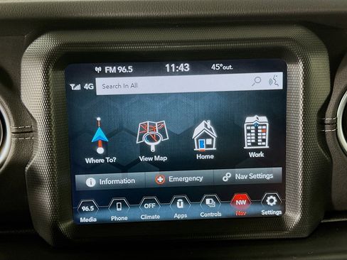 Used 2022 Jeep Wrangler Sahara w/ Safety Group image 22