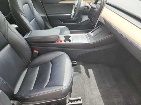 Used 2023 Tesla Model 3 Standard Range RWD image 18