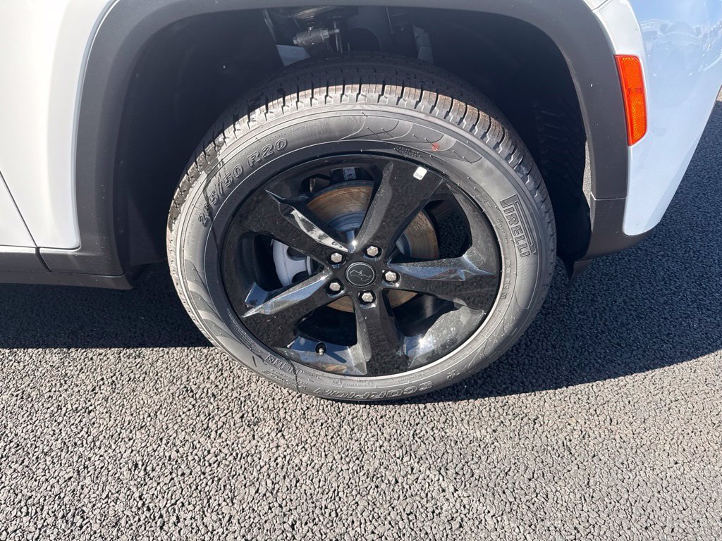 New 2027 Jeep Grand Cherokee Limited AWD/4WD image 9