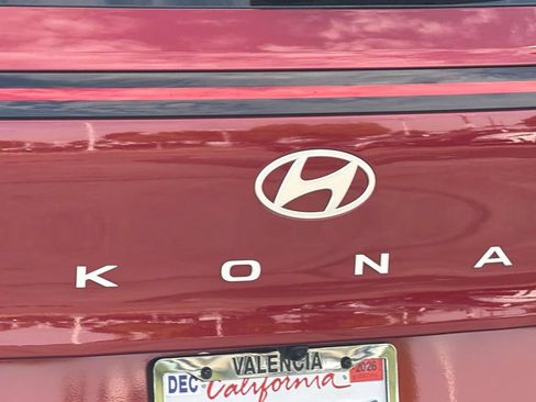 Used 2024 Hyundai Kona SEL w/ Convenience Package FWD image 6