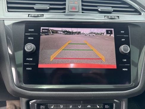 Used 2018 Volkswagen Tiguan S FWD image 35