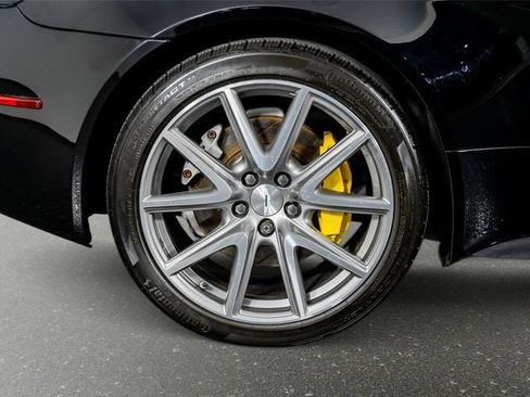 Used 2015 Aston Martin V8 Vantage GT RWD image 9