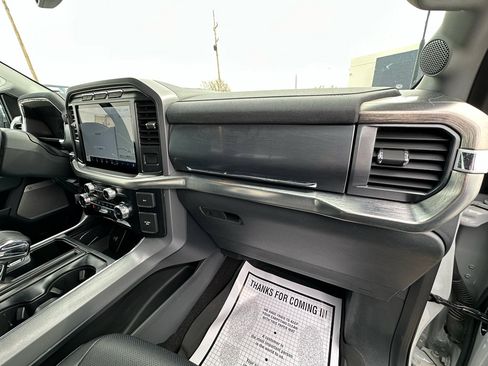 Used 2023 Ford F150 Lariat image 22